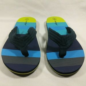 Women Navy Blue & green flip flop sandals